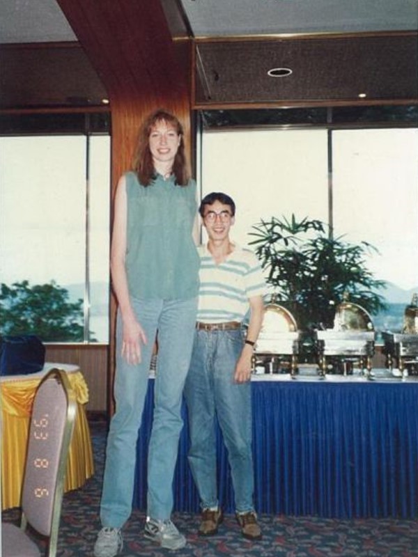 Very Tall Women