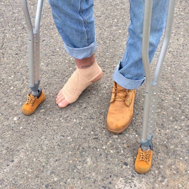 crutches with shoes
