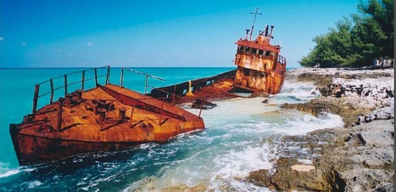 Amazing Shipwreck Pictures