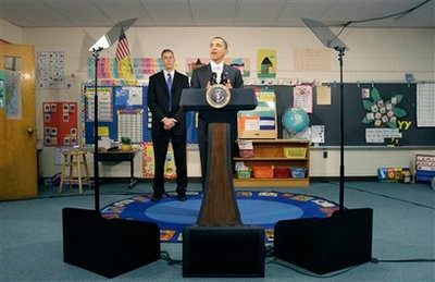 Obama visits a 6th grade Virgina class on Tuesday 1/19/10 complete with his teleprompters, just why would he need them?