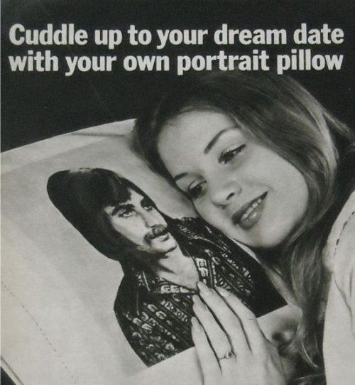 bizarre vintage - Cuddle up to your dream date with your own portrait pillow