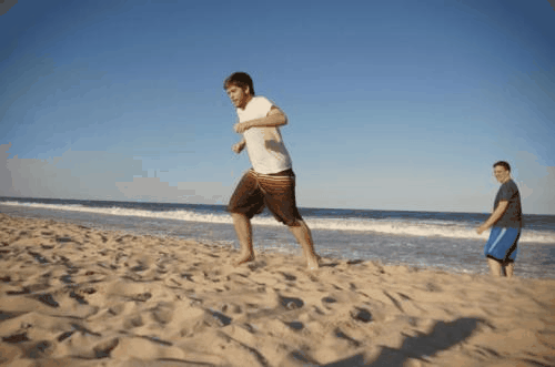 27 Painfully Funny Belly Flop Gifs