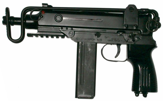Samopal 62 Skorpion had a shorter accurate range then a handgun, and had fewer shells, and it was hard to control