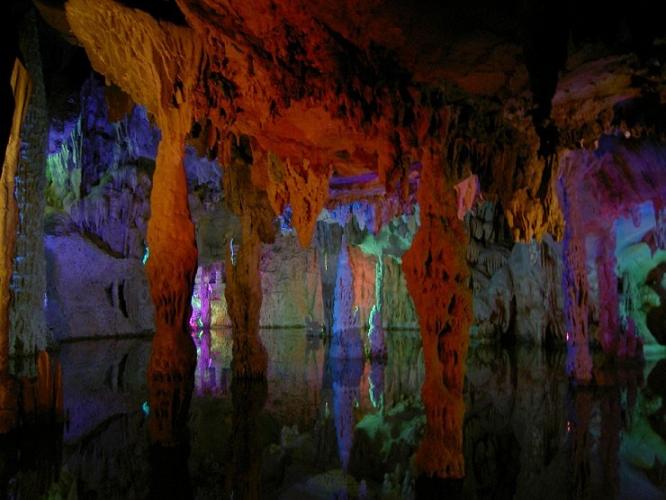 amazing photos of caves in china