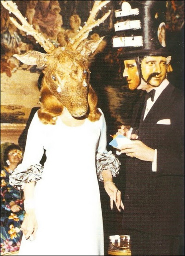 Two patrons at the Rothschild "Illuminati" party.