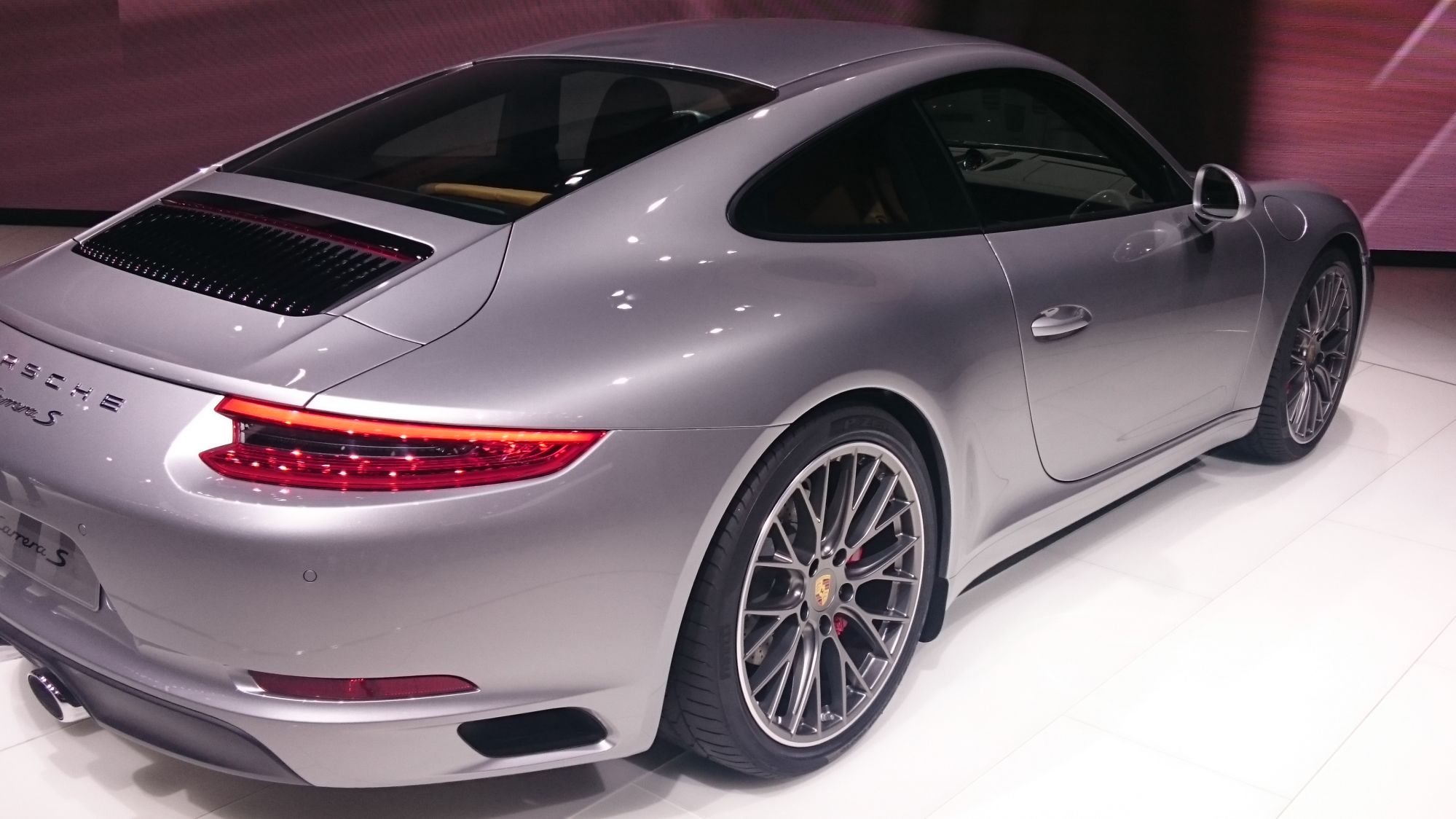Pictures from the IAA in Frankfurt of the new Porsche