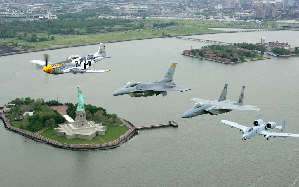 Pictures of the Air Show in New York City.