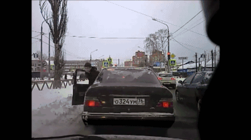 dashcam of Russian smacking his own blinker to get it to work
