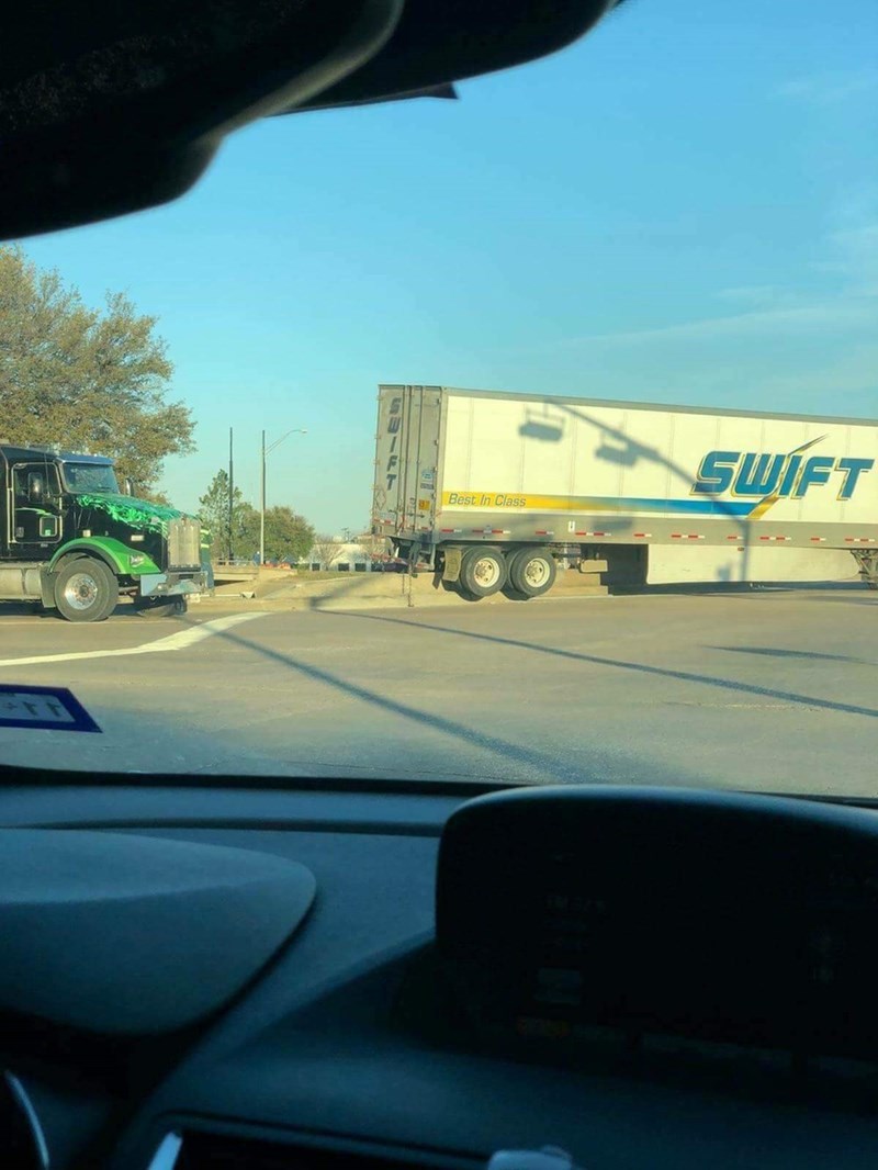 16 Swift Trucking Fails to Grind Your Gears