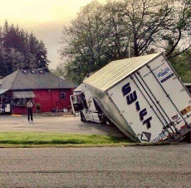 16 Swift Trucking Fails to Grind Your Gears