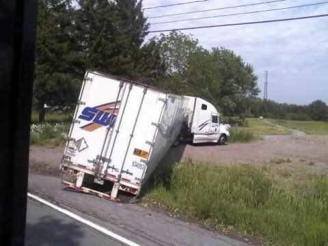 16 Swift Trucking Fails to Grind Your Gears