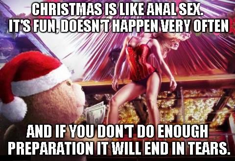 37 Pics and Memes to Give You Holiday Spirit