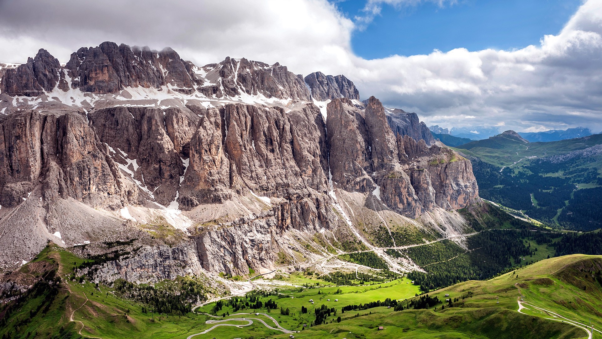 gardena pass italy