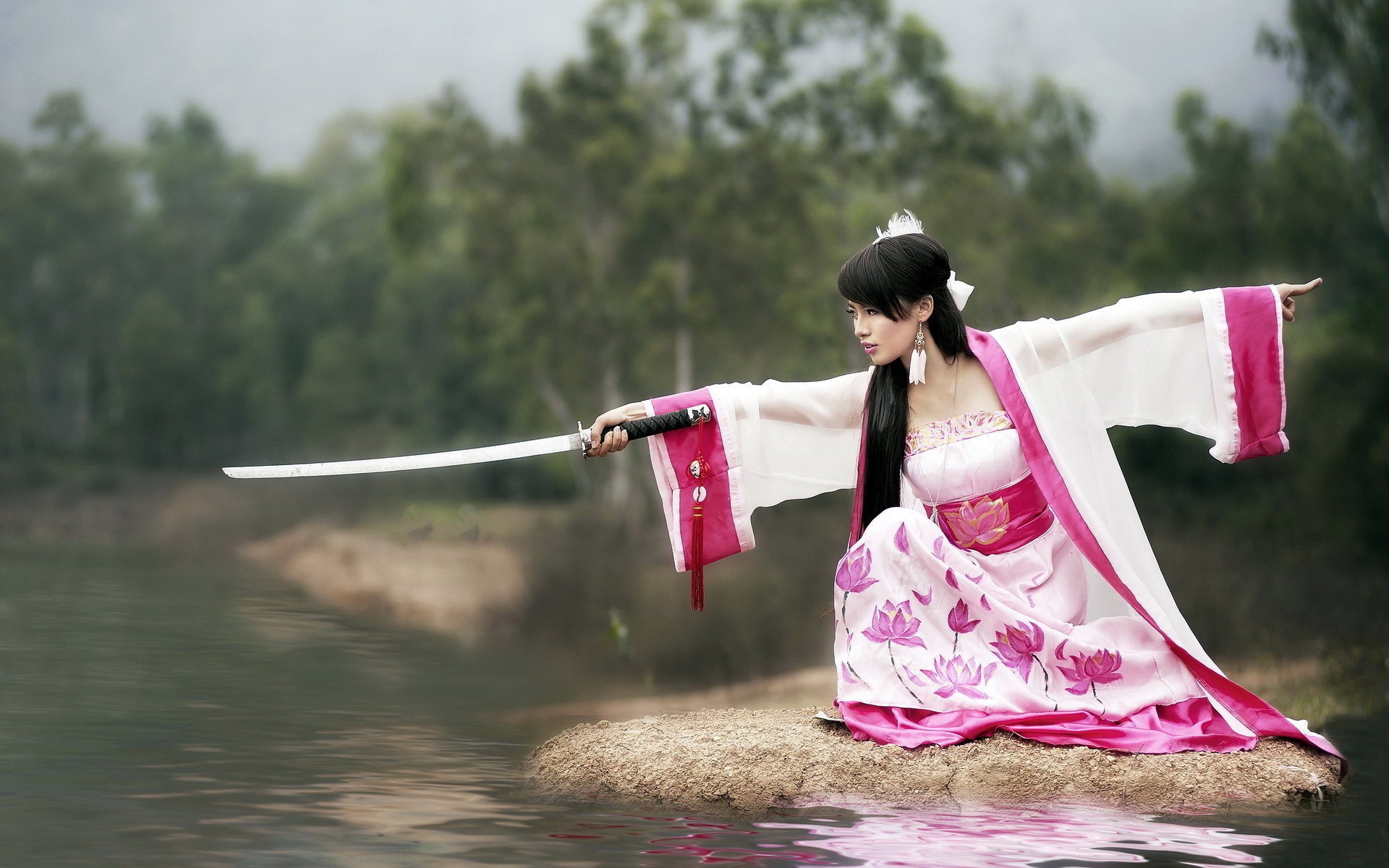 japanese girl with sword