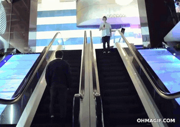escalator - Ohmagif.Com