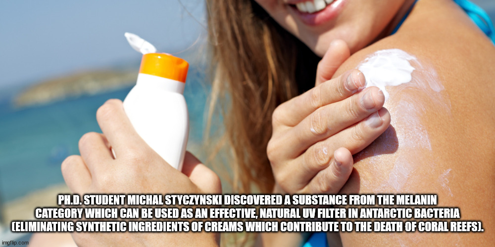 putting sunscreen - Ph.D. Student Michal Styczynski Discovered A Substance From The Melanin Category Which Can Be Used As An Effective, Natural Uv Filter In Antarctic Bacteria Eliminating Synthetic Ingredients Of Creams Which Contribute To The Death Of Co