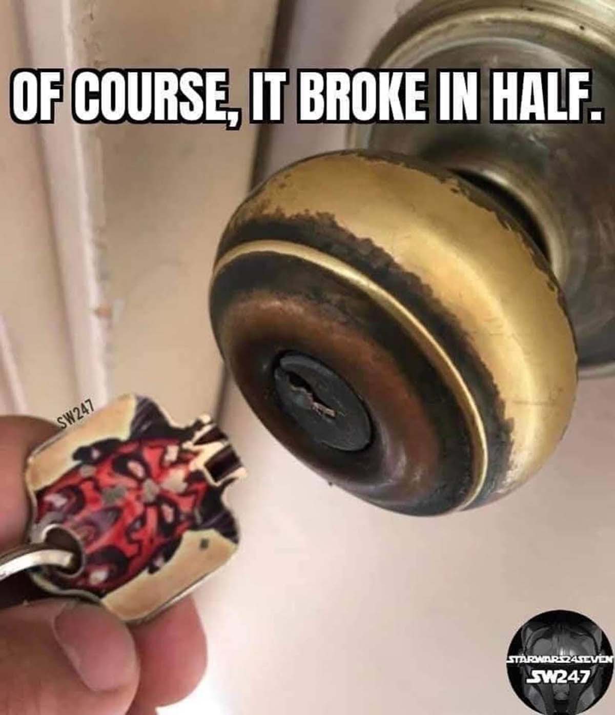 r/PrequelMemes - Of Course, It Broke In Half. SW247 STARWARS24SEVEN SW247