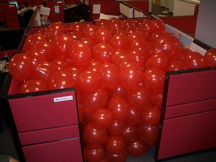 Awesome Office Cube Pranks