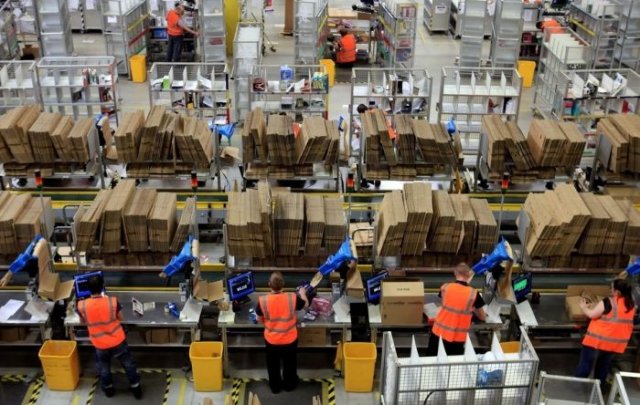 Inside Amazon.com Warehouse