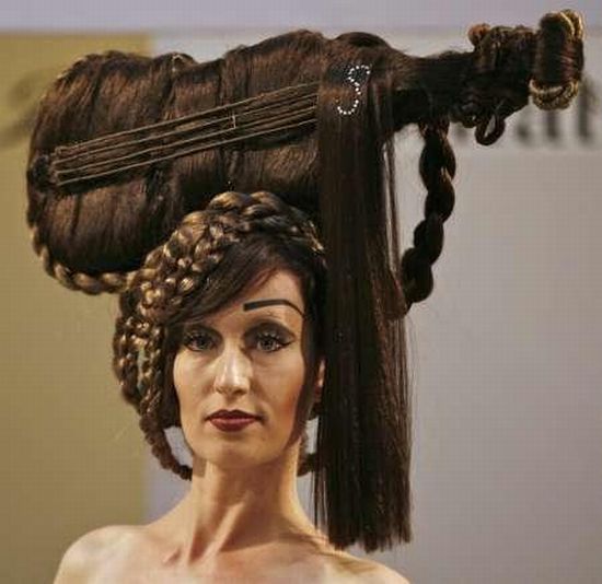 30 insanely horrible haircuts, WTF were they thinking