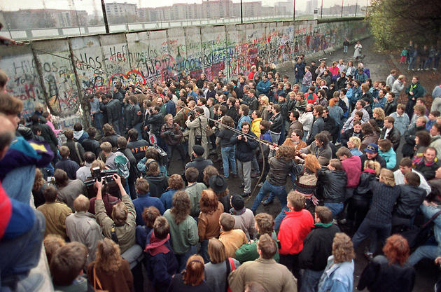 Tearing the Berlin Wall down, 1989.