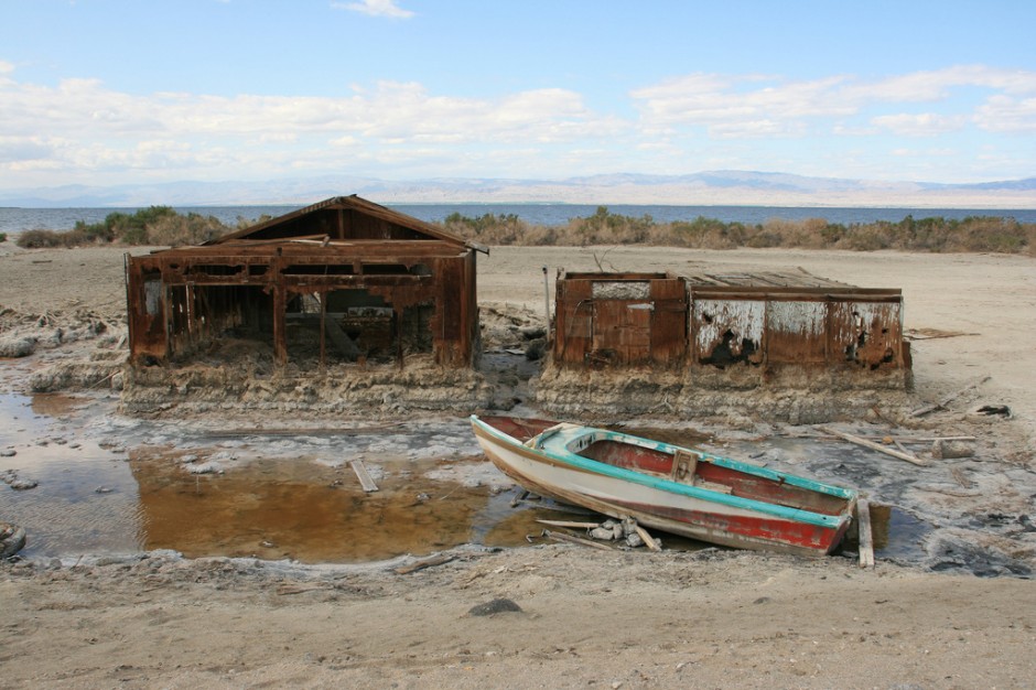 Salton Sea, California In 1900 the California Development Company constructed irrigation canals that would divert water from the Colorado River into a dry lake bed called the Salton Sink. These canals made the land fertile for a time, which allowed farmers to plant crops. It didnt last.