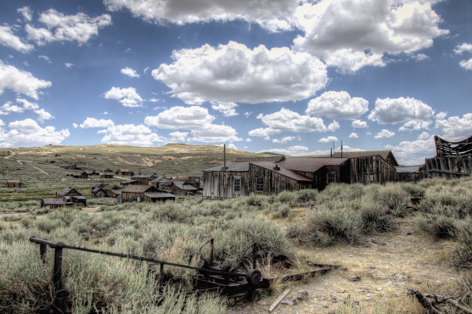 Bodie, California In 1876, the Standard Company discovered a lucrative deposit of gold-bearing ore, which changed Bodie from an isolated mining camp to a Wild West boomtown. Discoveries in the adjacent Bodie Mine two years later attracted even more hopeful people.