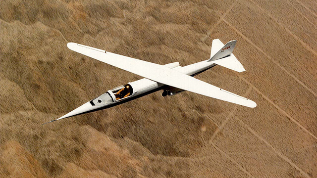 Ames-Dryden AD-1 Oblique Wing, a research aircraft designed to investigate the concept of a pivoting wing 1979  1982.