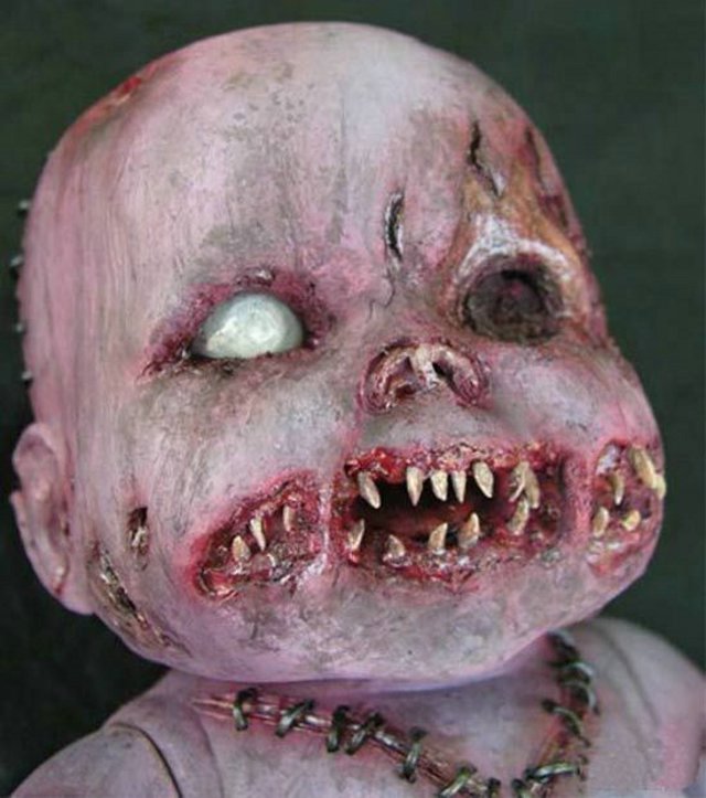 Share this pic and rate or the baby will appear in your dreams.