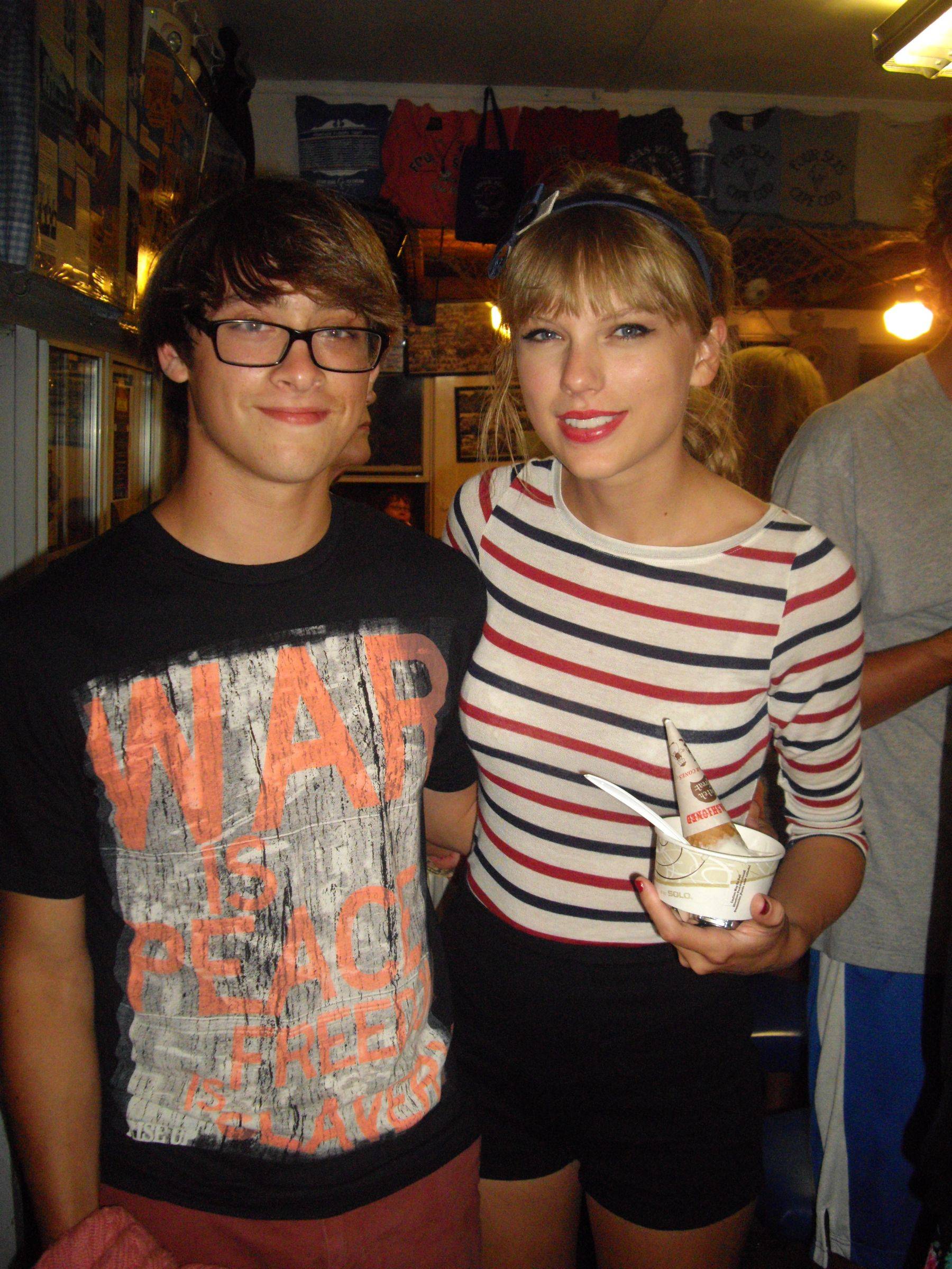 Found this picture of Taylor Swift on Reddit. A fan posted it and she has on a see through white shirt.
