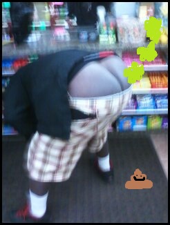 black dude in liquor store showed the world his ass