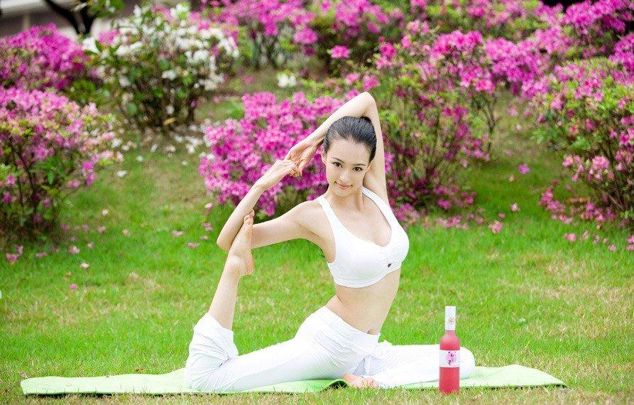 Farout Asian Pictures - Hot Yoga Girls