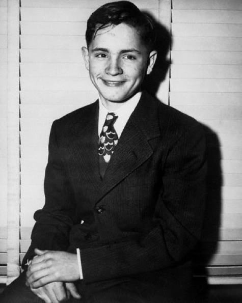 Charles Manson in 1949 at the age of 14.
This photo was in an Indianapolis newspaper
along with the headline "Boy leaves
'sinful home' for new life in Boys Town."
He escaped three days later.