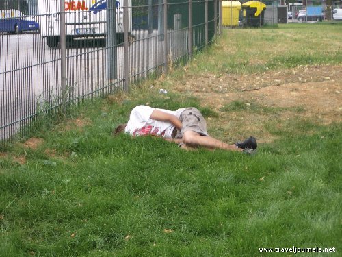 25 People Passed Out in Public