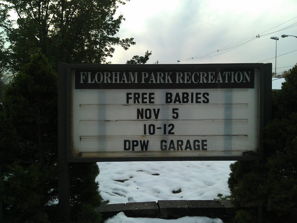 sign - Florham Park Recreation Free Babies Nov 5 1012 Dpw Garage