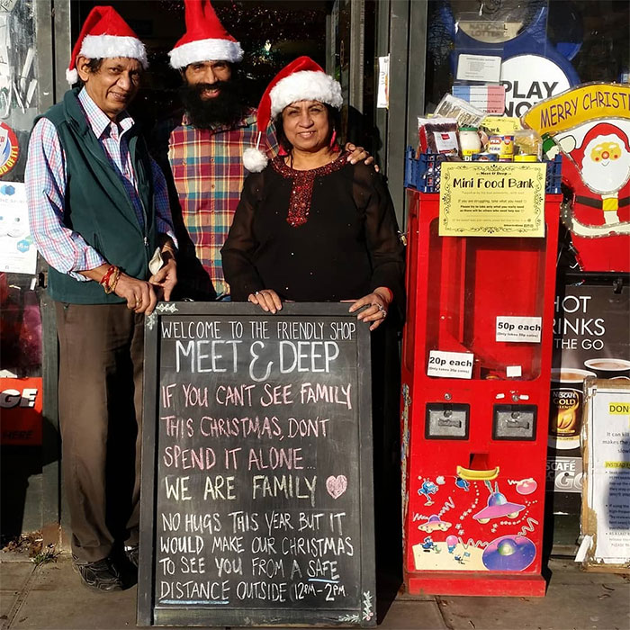 feel good friday wholesome memes - street - Toft Ge Welcome To The Friendly Shop Meet & Deep If You Can'T See Family This Christmas, Dont Spend It Alone. We Are Family No Hugs This Year But It Would Make Our Christmas To See You From A Safe Distance Outsi