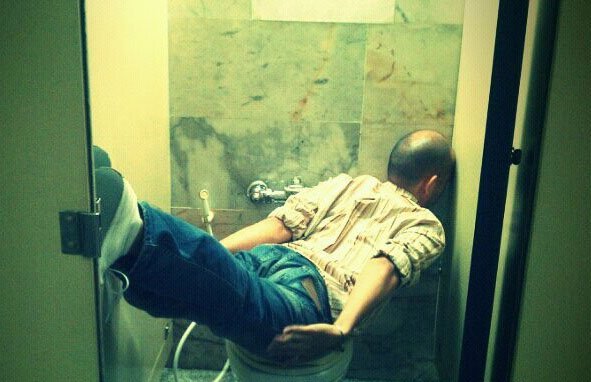 Planking has gone to the toilet