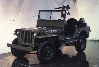 Willy's Army Jeep w/ mounted .30 cal machine gun -Amr.