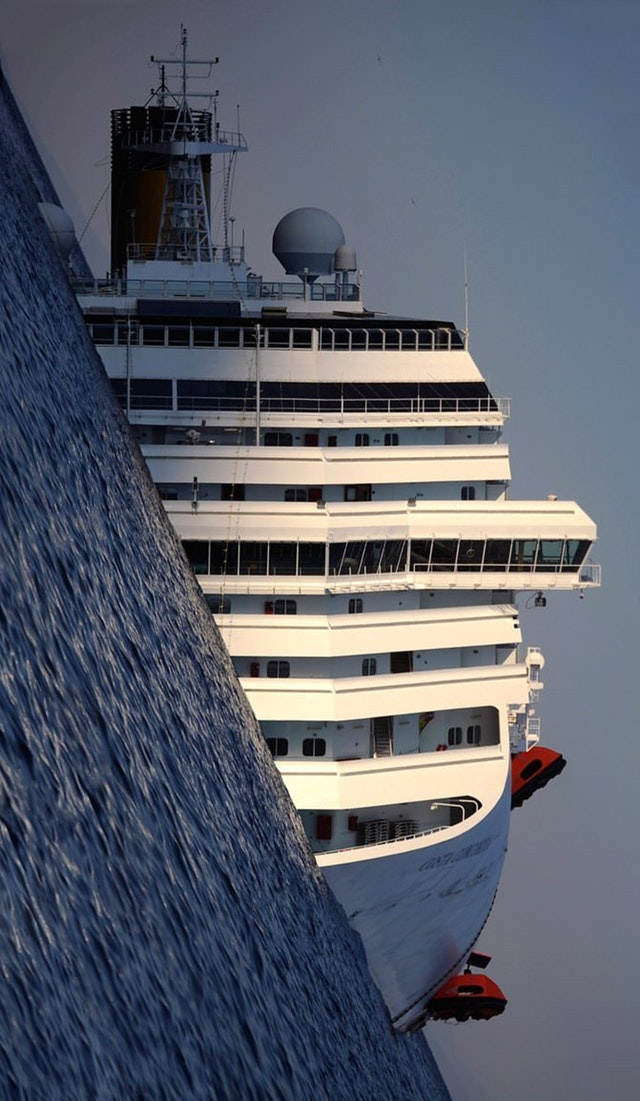 "Hold my beer," Costa Concordia