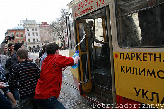 The unusual tradition in Ukraine
