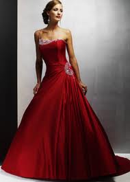 Beautiful Woman in Red Wedding Dresses