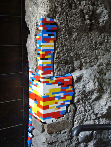 Lego Brick Wall Repair