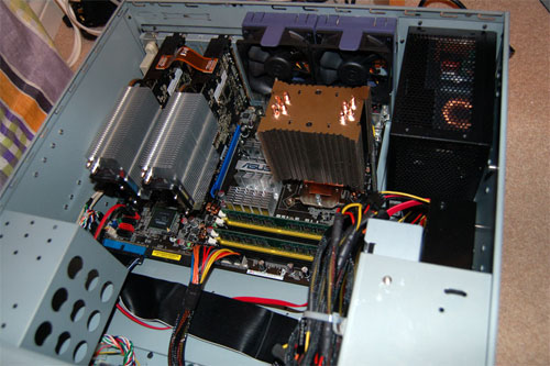 Tri-Monitor Computer