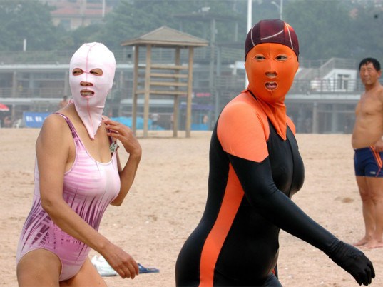 Facekini:
Sometimes new trends in the Fashion world arise due to the needs of the people, an example for this is the introduction of “Facekini” its simple way to keep away from the harmful rays of Sun made popular in Japan.