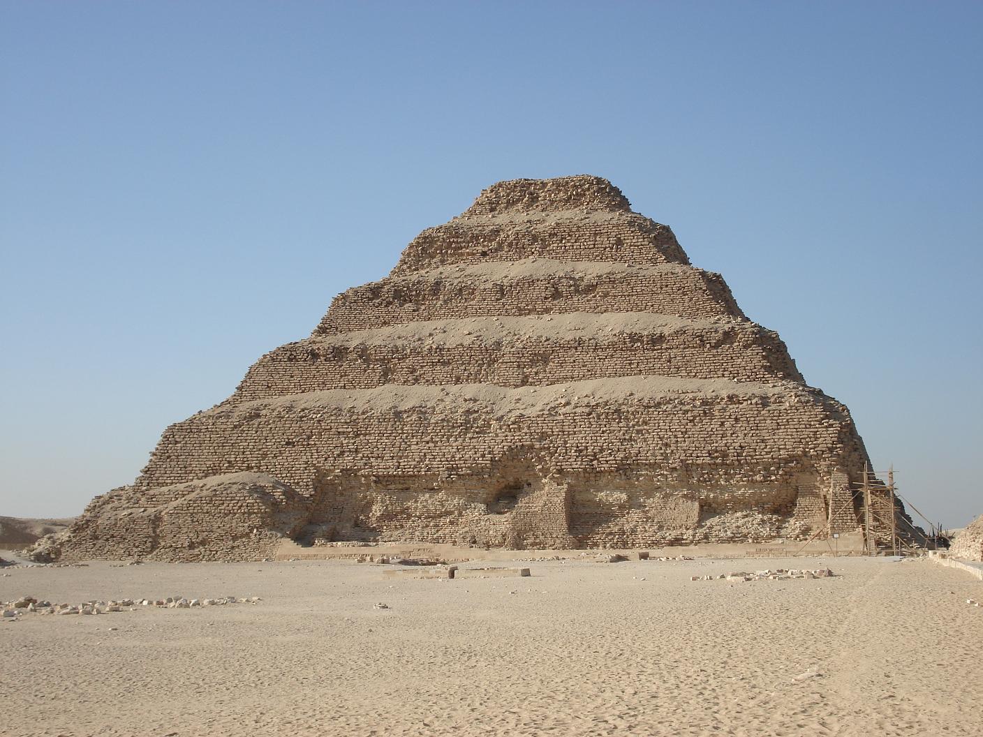 Pyramid of Djoser, Egypt (2700 BC, 62m)