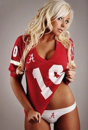 11. University of Alabama
It seems like there is a correlation between hot women and great football teams