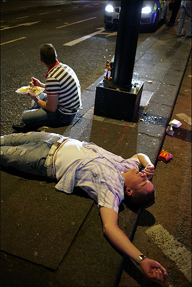 UK binge drinking