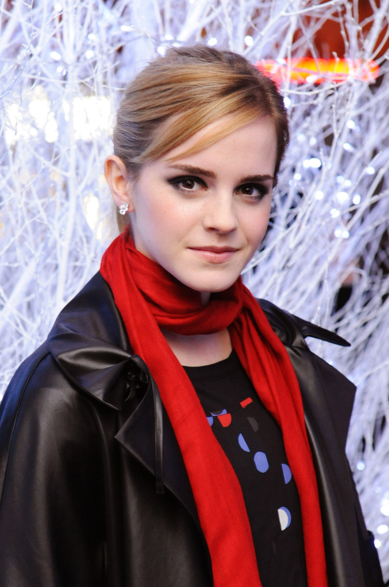 Emma Watson Sexy 2