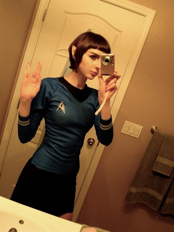 Star Trek Cosplay Chicks!