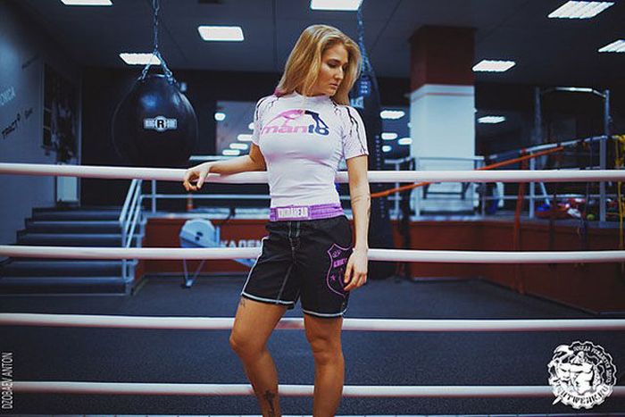 Meet The Super Hot MMA Champion Anastasia Yankova